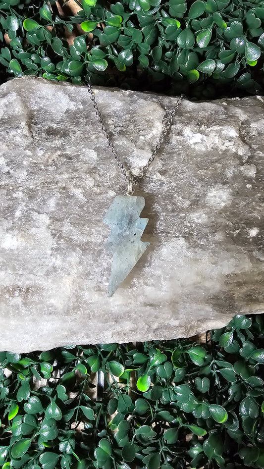 Labradorite - Oya Lightning necklace