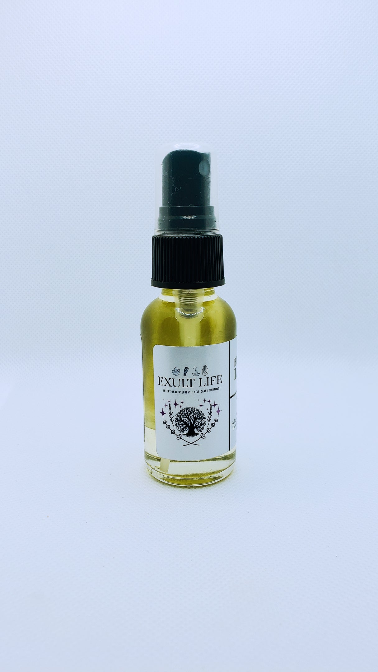 A little goes a long way with this light-weight, hydrating facial oil. 1 oz bottle